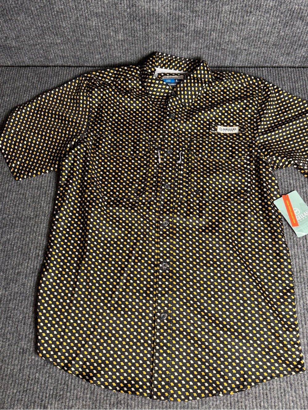 NWT Magellan Outdoors Missouri State Print Button Down Shirt Men’s Small